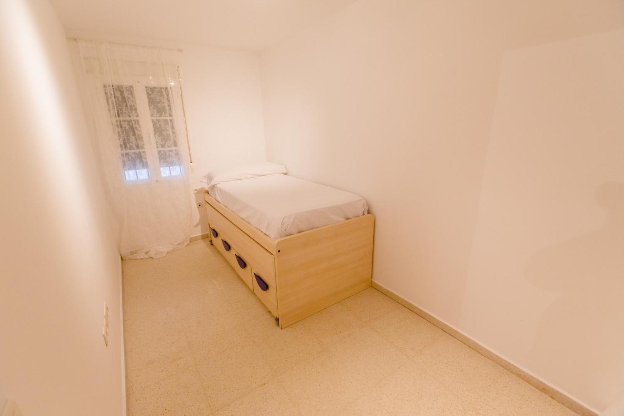 Apartamento El Patio De Canovas Cadiz Luaran gambar